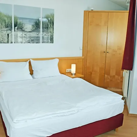 Ferienwohnung Im Seepark Mit Balkon 714 Sommerwind Homestay